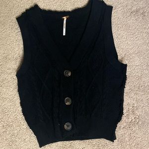 Sweater vest